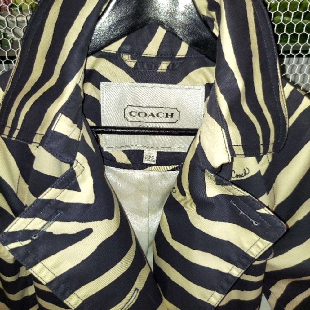 Coach Signature Zebra Pattern Lightweight Cotton … - image 5